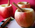red-and-yellow-apples-as-home-decor-autumn-sweeties5-s-5927790