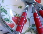 tasty-strawberry-ideas-dinnerware2-s-4190558