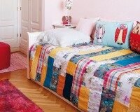 coziness-and-romance-in-teenage-girl-interior-4-200x160-6135829